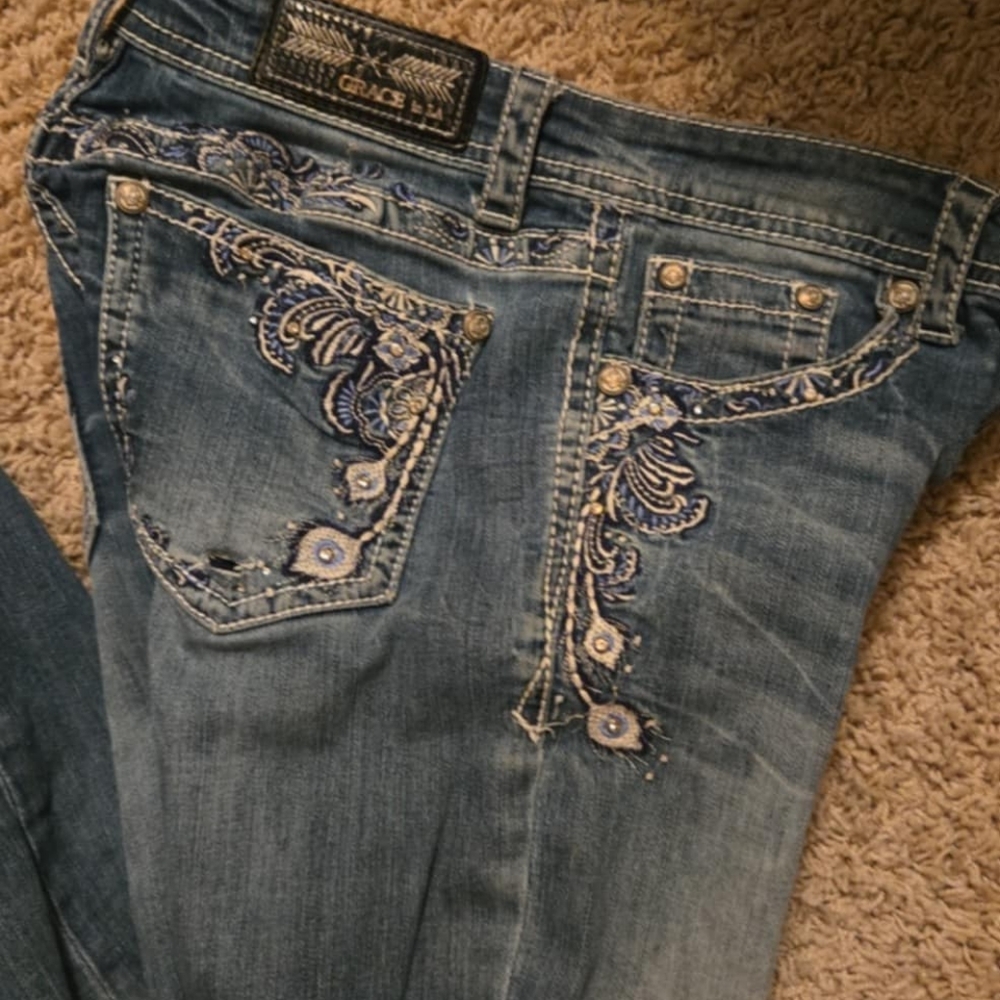Grace In LA Jeans - Picture 4 of 10